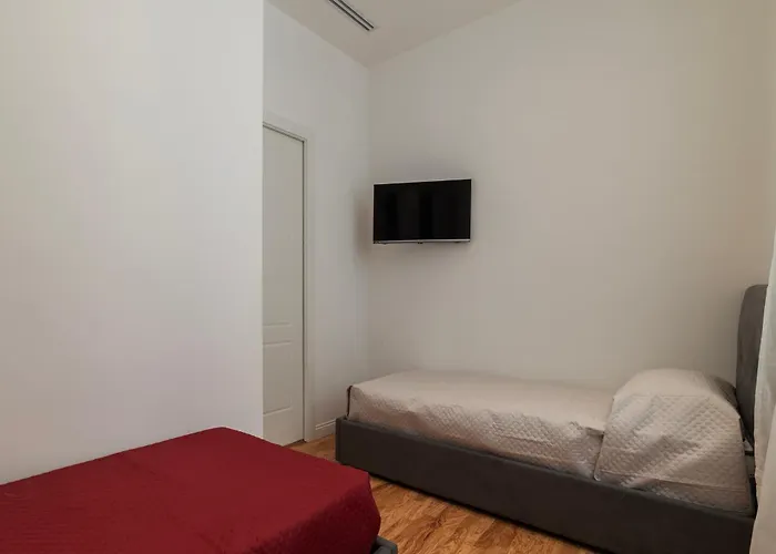 Rome Huge & Cozy Apartment