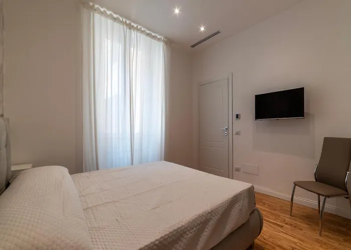 Rome Huge & Cozy Apartment